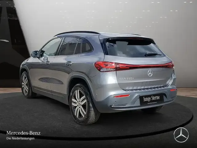 Mercedes-Benz EQA 250