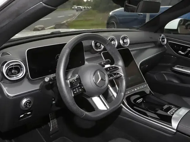 Mercedes-Benz CLE 200