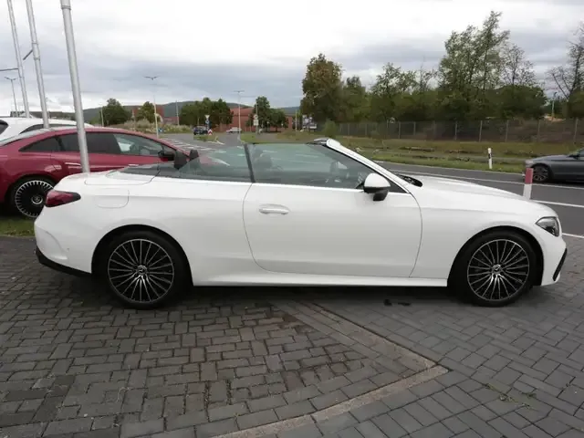 Mercedes-Benz CLE 200