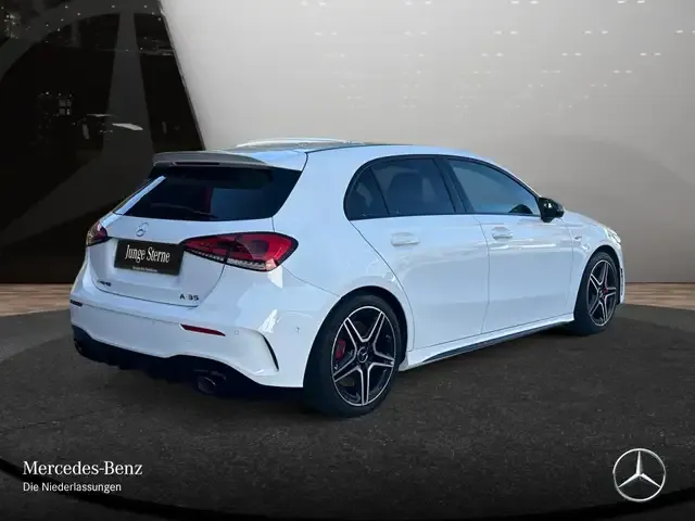 Mercedes-Benz A 35 AMG