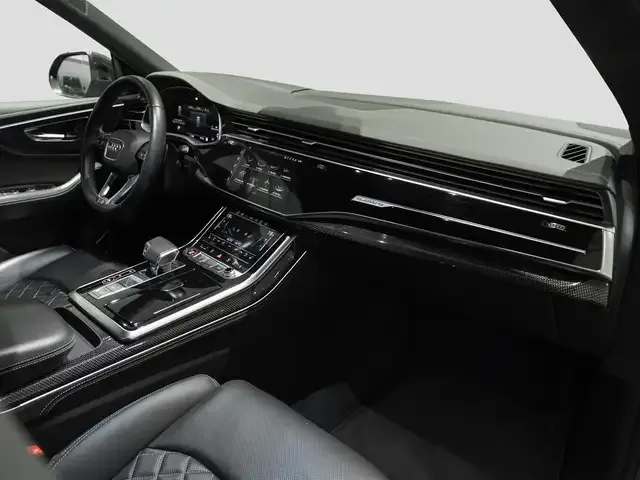 Audi SQ8