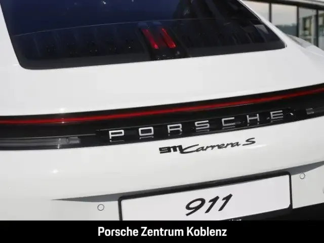 Porsche 992