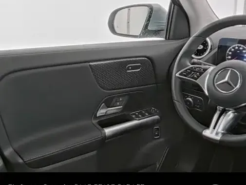 Mercedes-Benz GLA 180