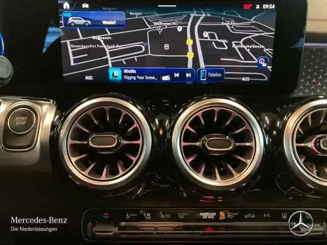 Mercedes-Benz EQB 350