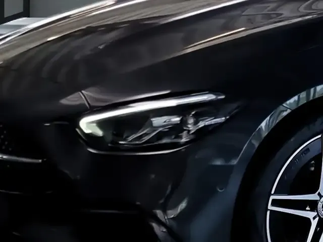 Mercedes-Benz C 180