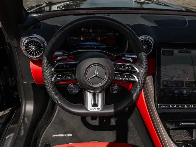 Mercedes-Benz SL 63 AMG