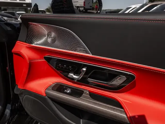 Mercedes-Benz SL 63 AMG