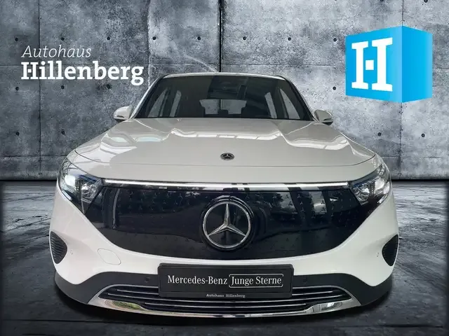 Mercedes-Benz EQB 300