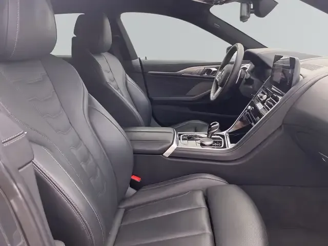BMW M850