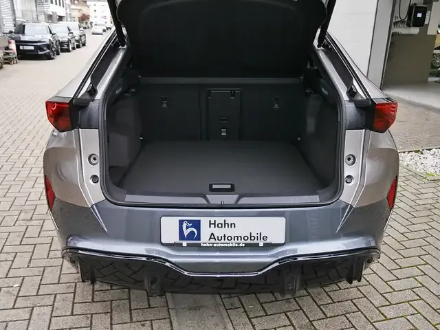 CUPRA Tavascan