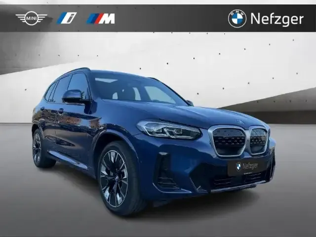 BMW iX3