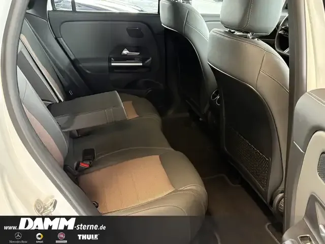 Mercedes-Benz EQA 300