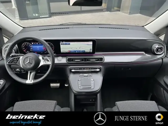 Mercedes-Benz V 220