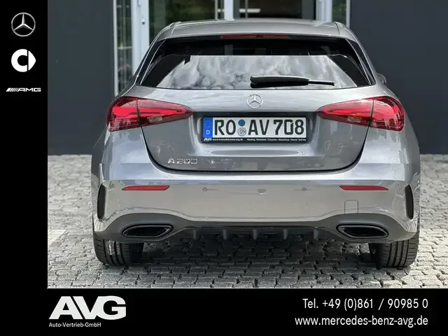 Mercedes-Benz A 200