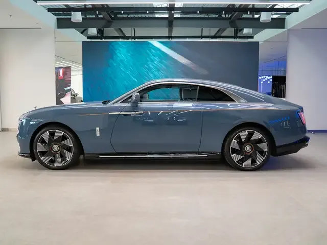 Rolls-Royce Spectre