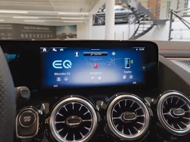 Mercedes-Benz EQA 300