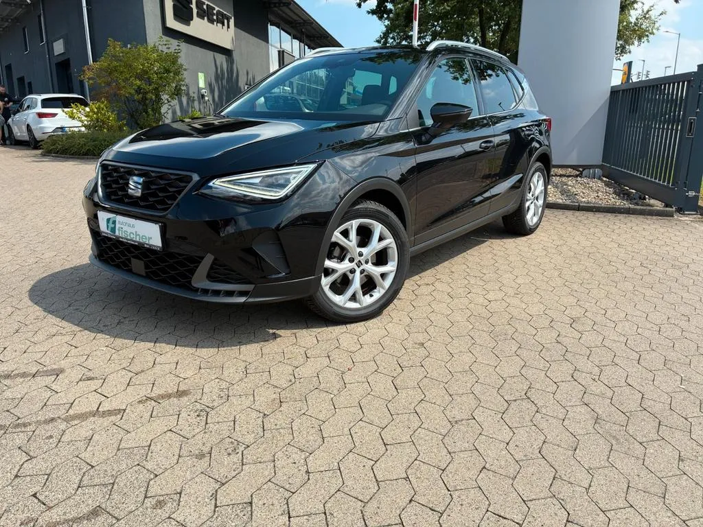 Seat Arona