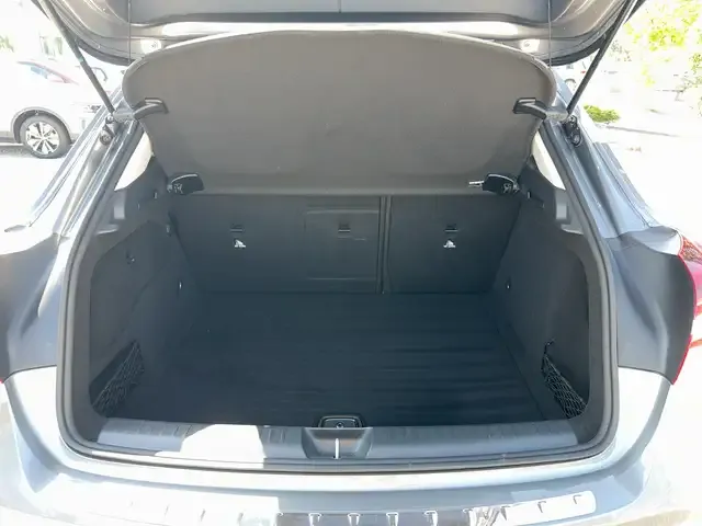 Mercedes-Benz GLA 220