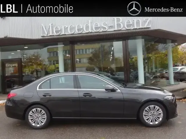 Mercedes-Benz C 180