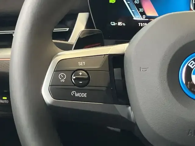 BMW iX2