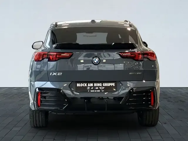 BMW iX2