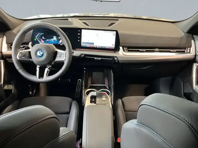 BMW iX2