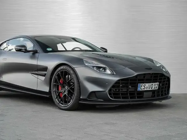 Aston Martin Vanquish