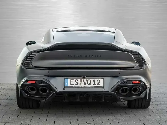 Aston Martin Vanquish