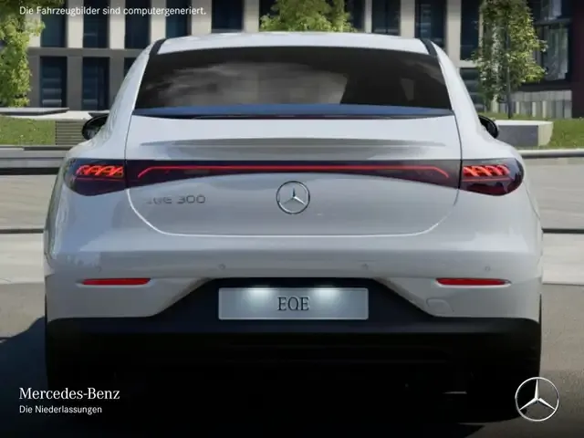 Mercedes-Benz EQE 300