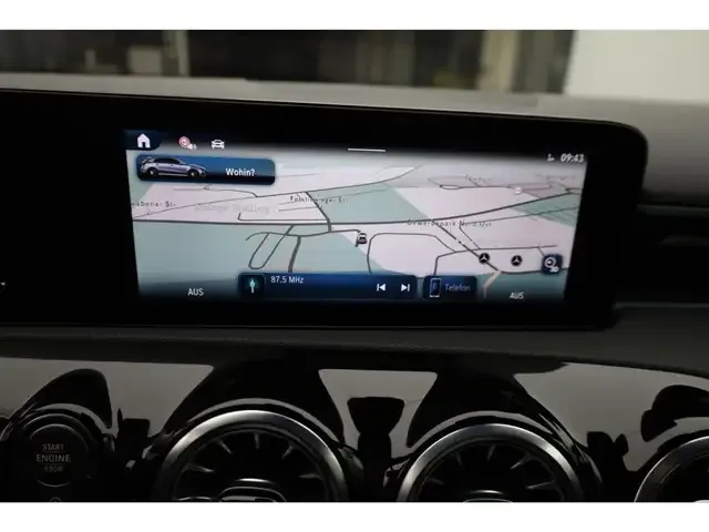 Mercedes-Benz A 35 AMG