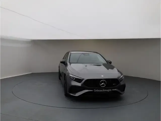 Mercedes-Benz A 35 AMG