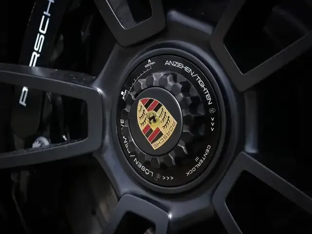 Porsche 992