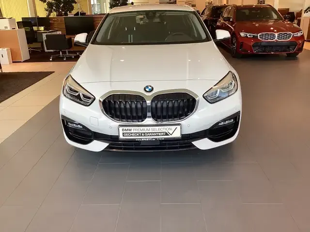 BMW 120