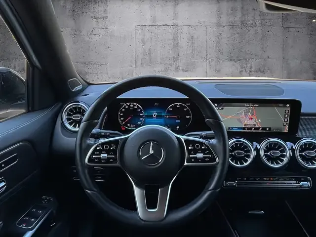 Mercedes-Benz EQB 350
