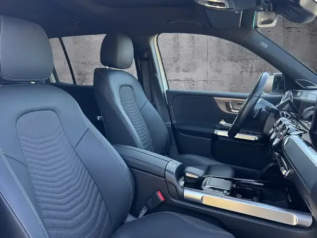 Mercedes-Benz EQB 350