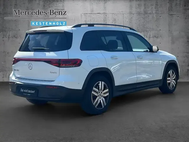 Mercedes-Benz EQB 350