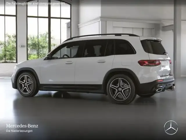 Mercedes-Benz GLB 220