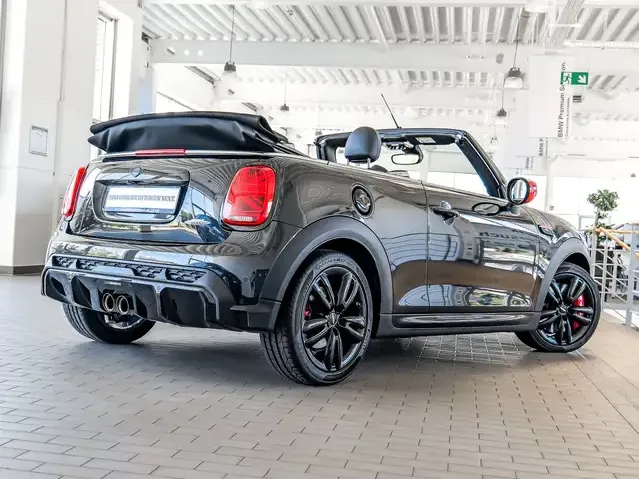 MINI John Cooper Works Cabrio