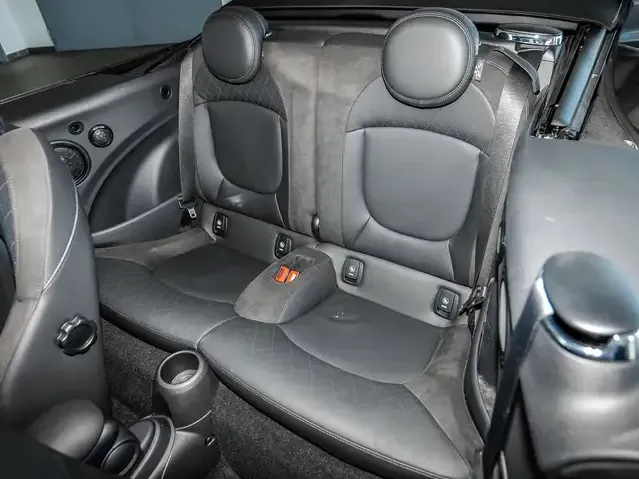 MINI John Cooper Works Cabrio