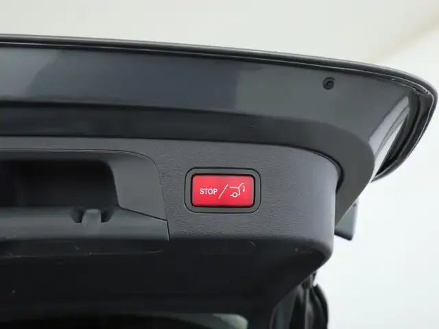 Mercedes-Benz EQC 400