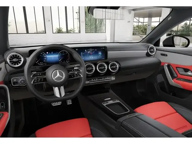Mercedes-Benz CLA 200
