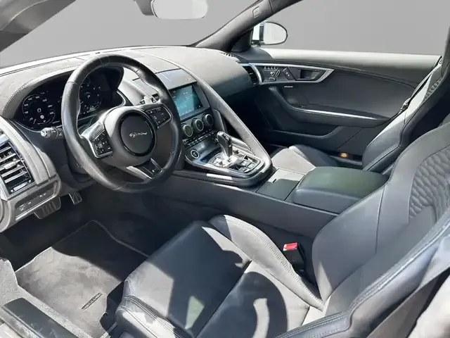 Jaguar F-Type