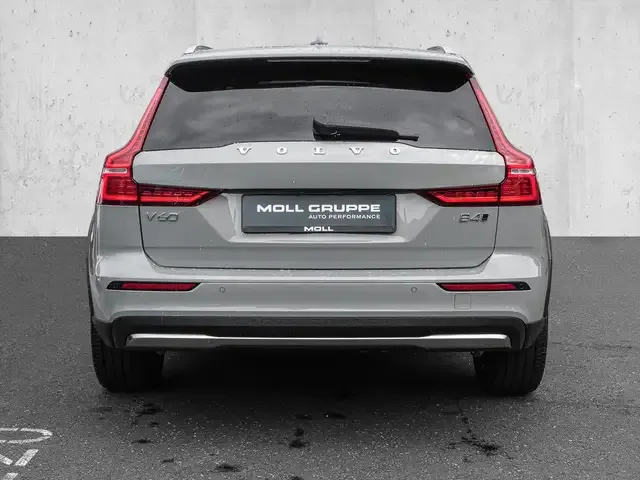 Volvo V60 Cross Country