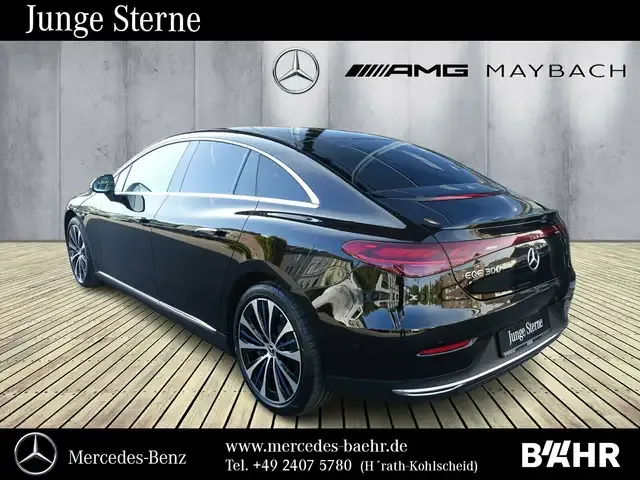 Mercedes-Benz EQE 300