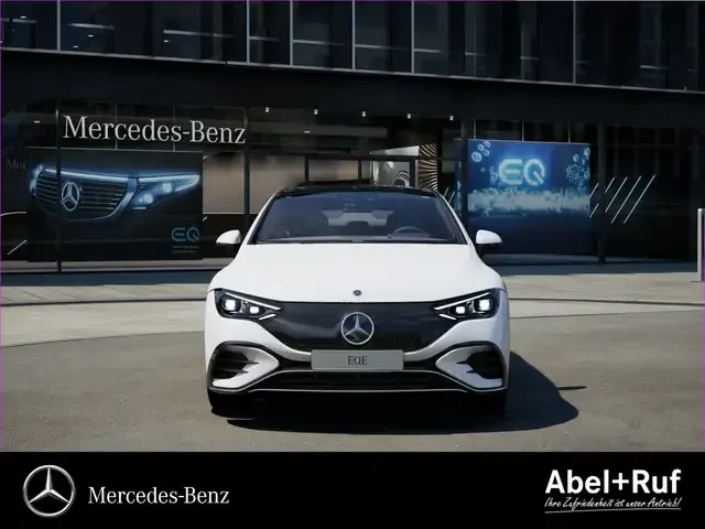 Mercedes-Benz EQE 350