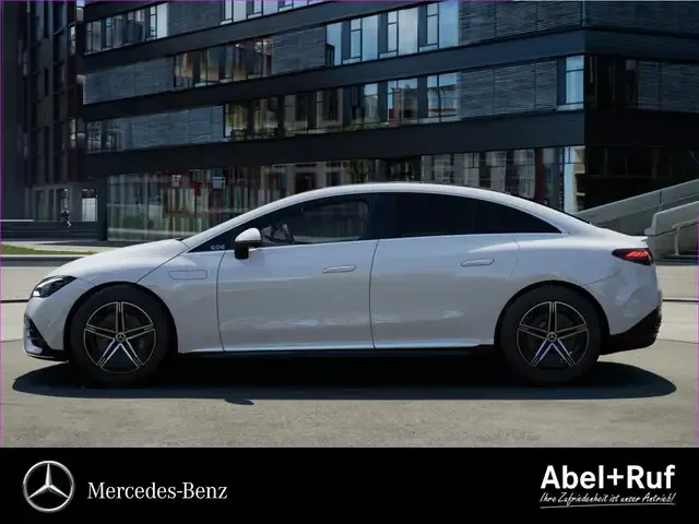 Mercedes-Benz EQE 350