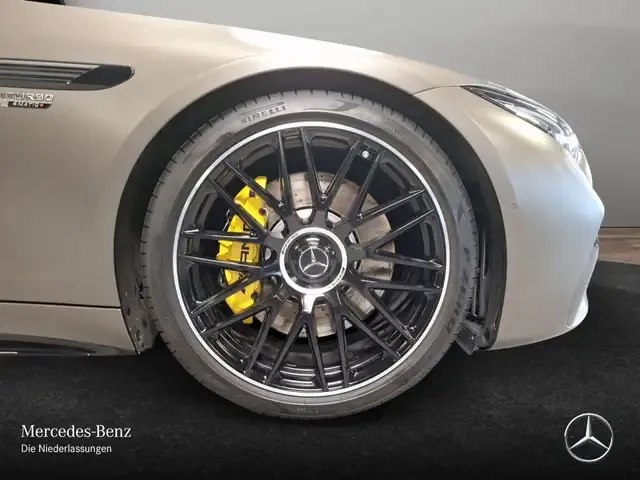 Mercedes-Benz SL 63 AMG
