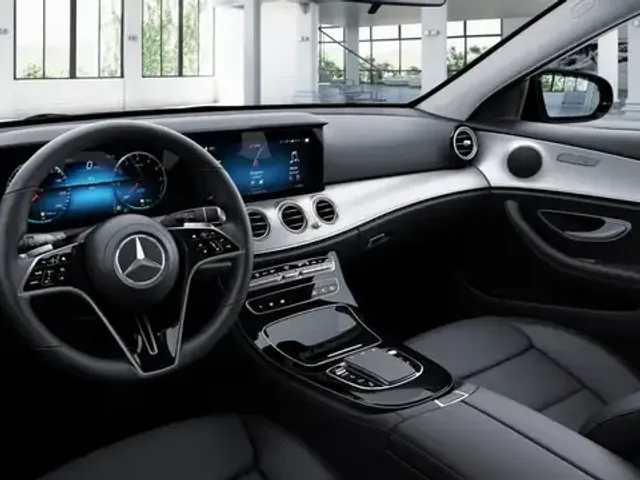 Mercedes-Benz E 300