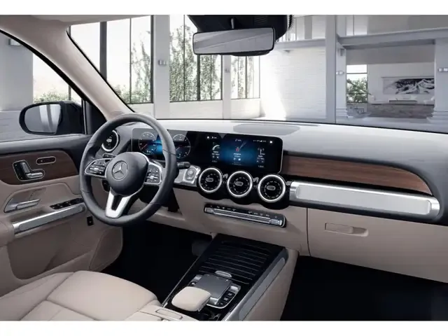 Mercedes-Benz GLB 200