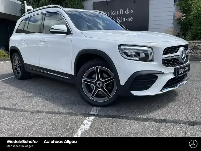 Mercedes-Benz GLB 180